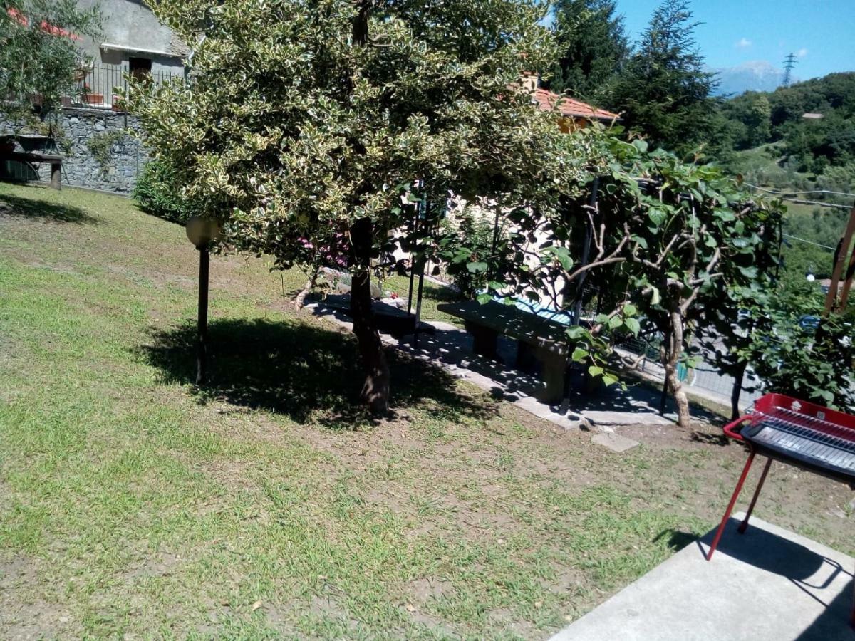 הוילה Perledo Casa Angela מראה חיצוני תמונה